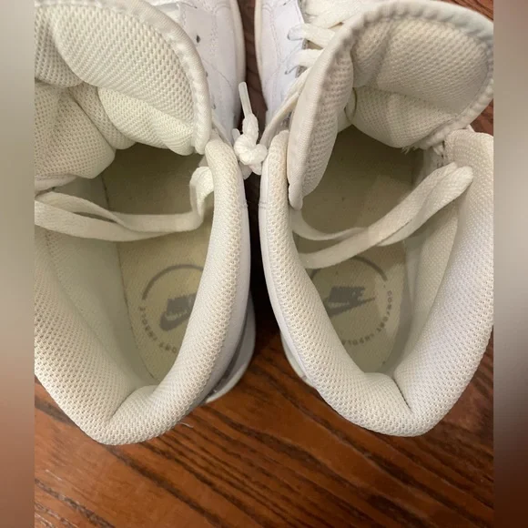 Nike Women’s Royale Court 2 high top sneakers - Picture 11 of 15